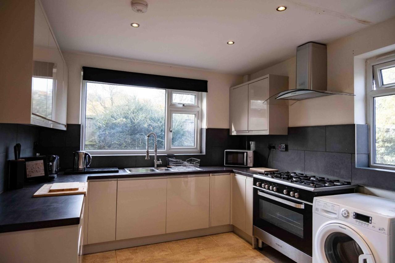 Cross Lane Cottage Pudsey Exterior foto